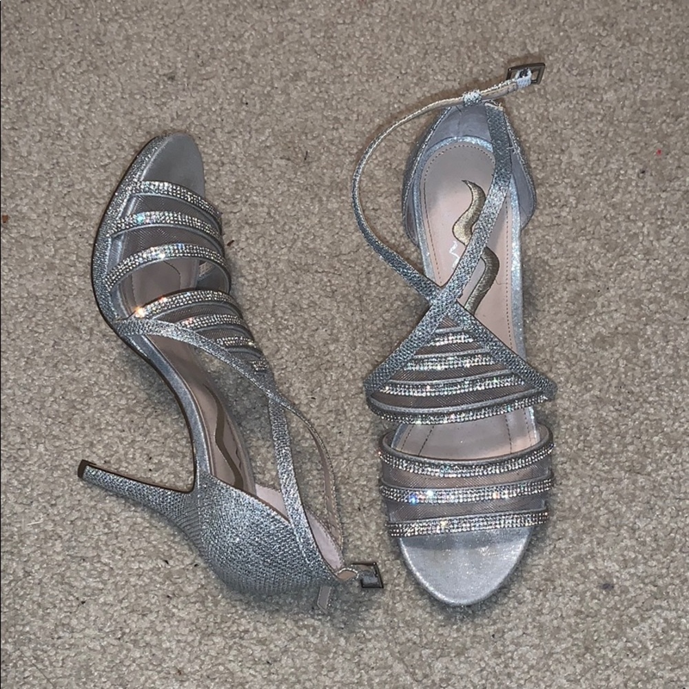 Nina heel